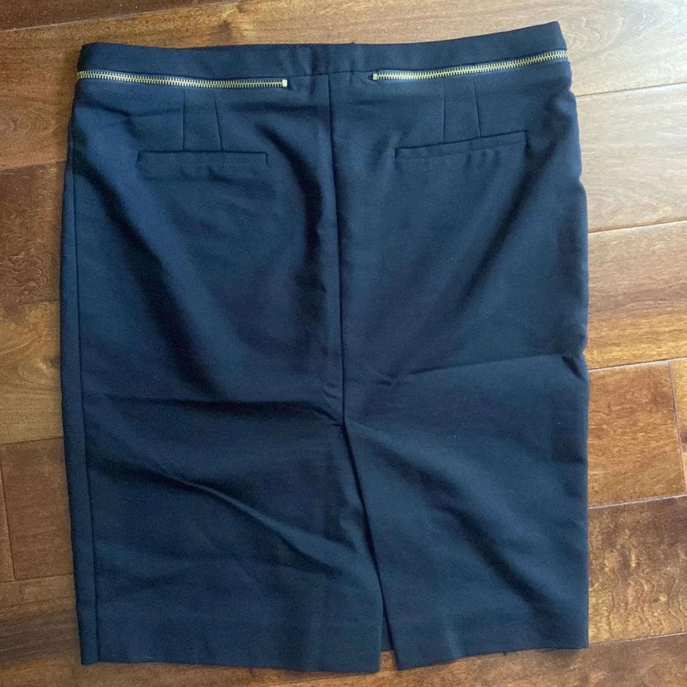 Zara Basic Black Pencil Skirt with Gold Zippers Size: L - Picture 2 of 3